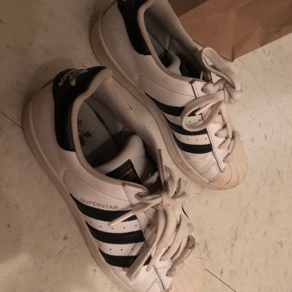 Adidas Superstars super cute!!